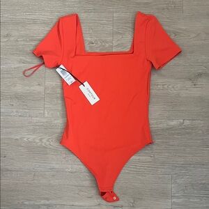 Aritzia Contour Square Neck Bodysuit in Hot Cherry Red